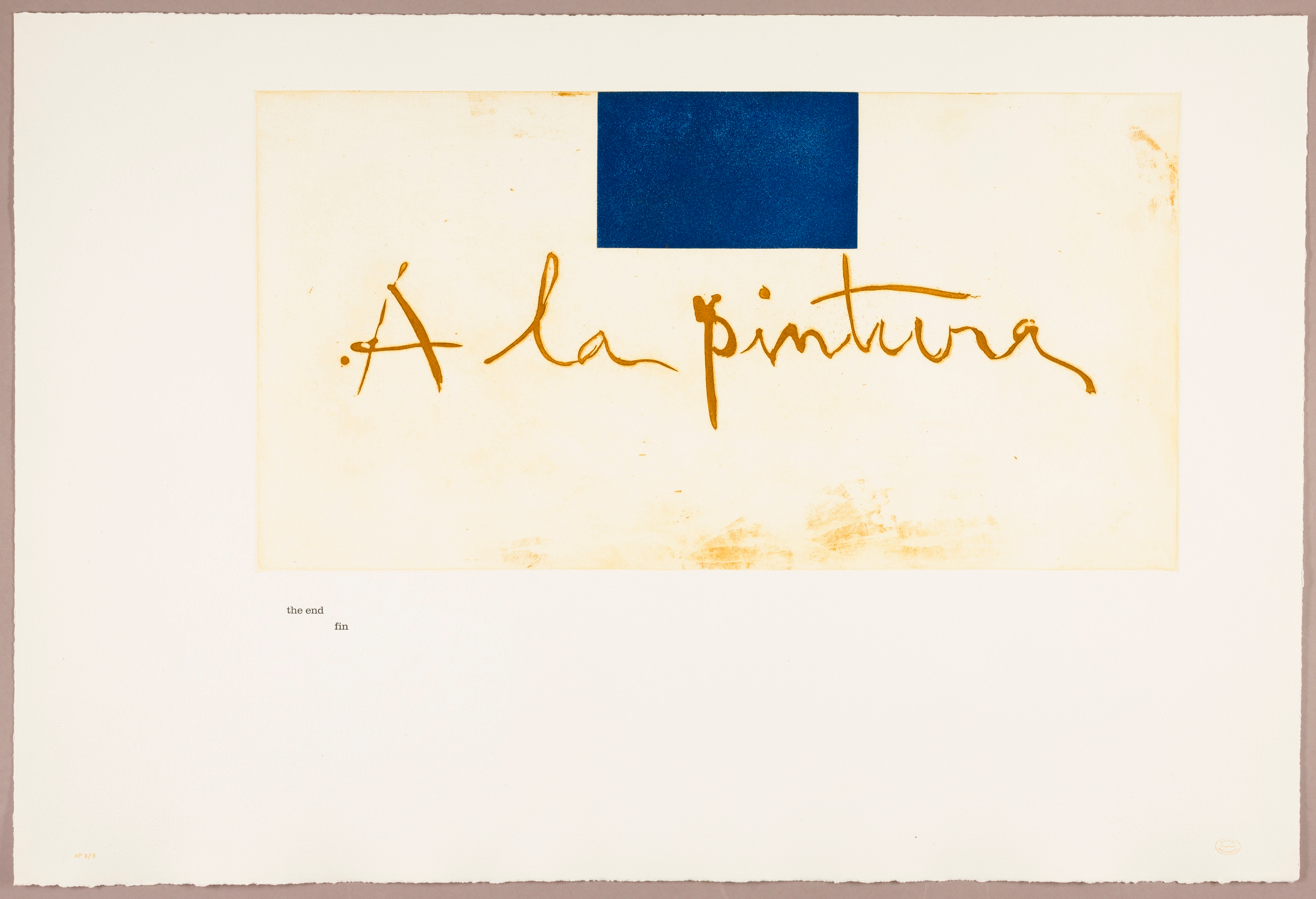 A very light yellow rectangle with a smaller blue rectangle at the top and the words “A la pintura” in cursive beneath it takes up the majority of the white sheet. Just under the bottom left corner of the rectangle are the words “the end” and “fin” in cascading black type.