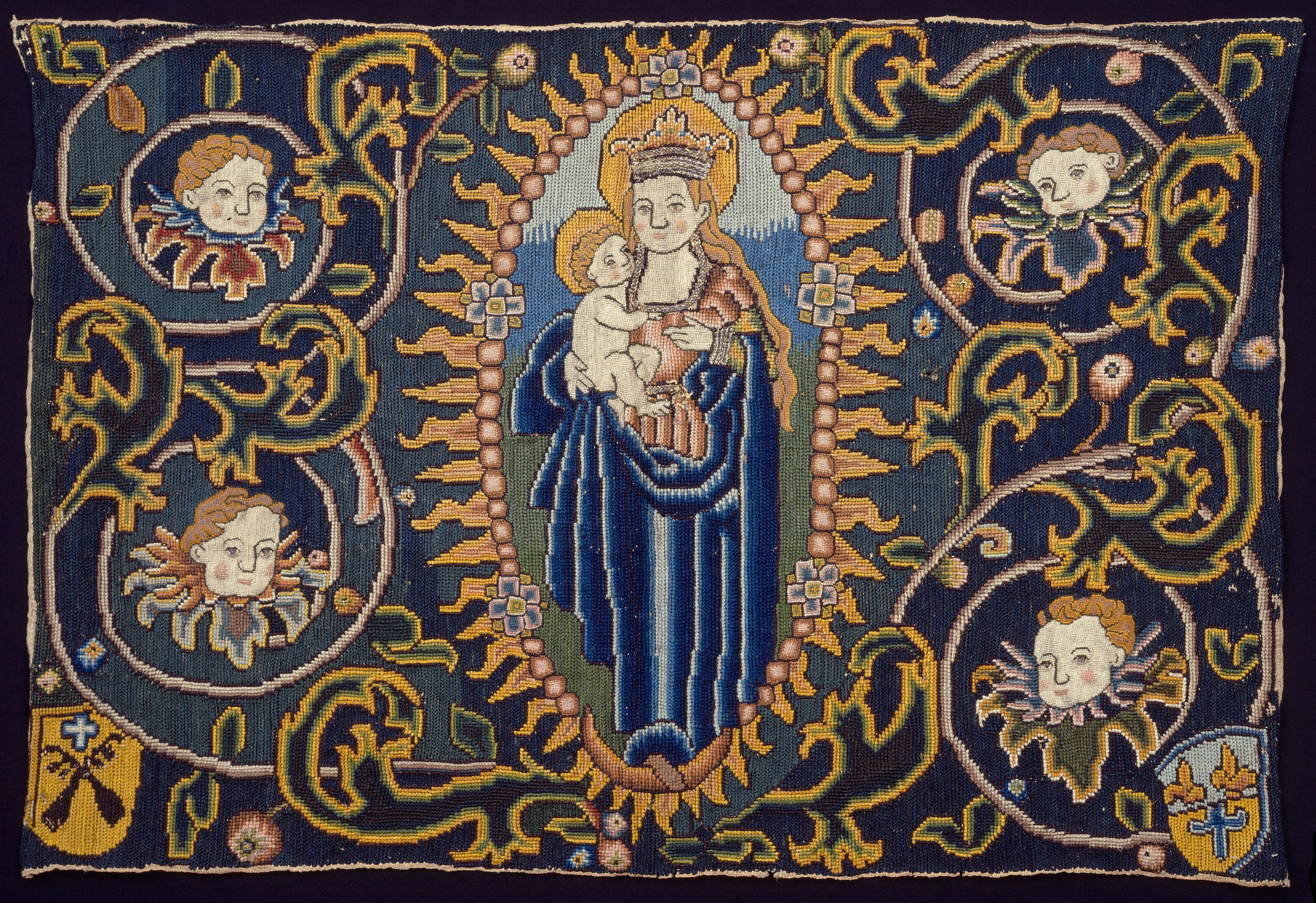 1997.180 Panel Depicting Madonna And Child