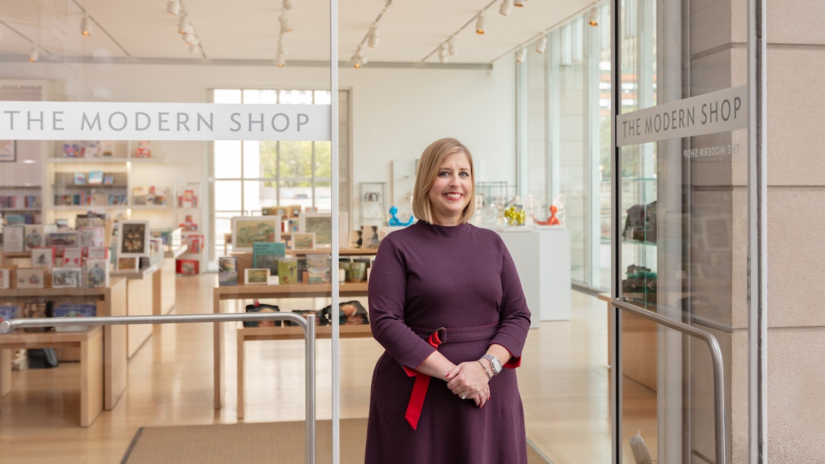 Heather Reinholtz, Executive Director, Retail and Dining | The Art Institute of Chicago